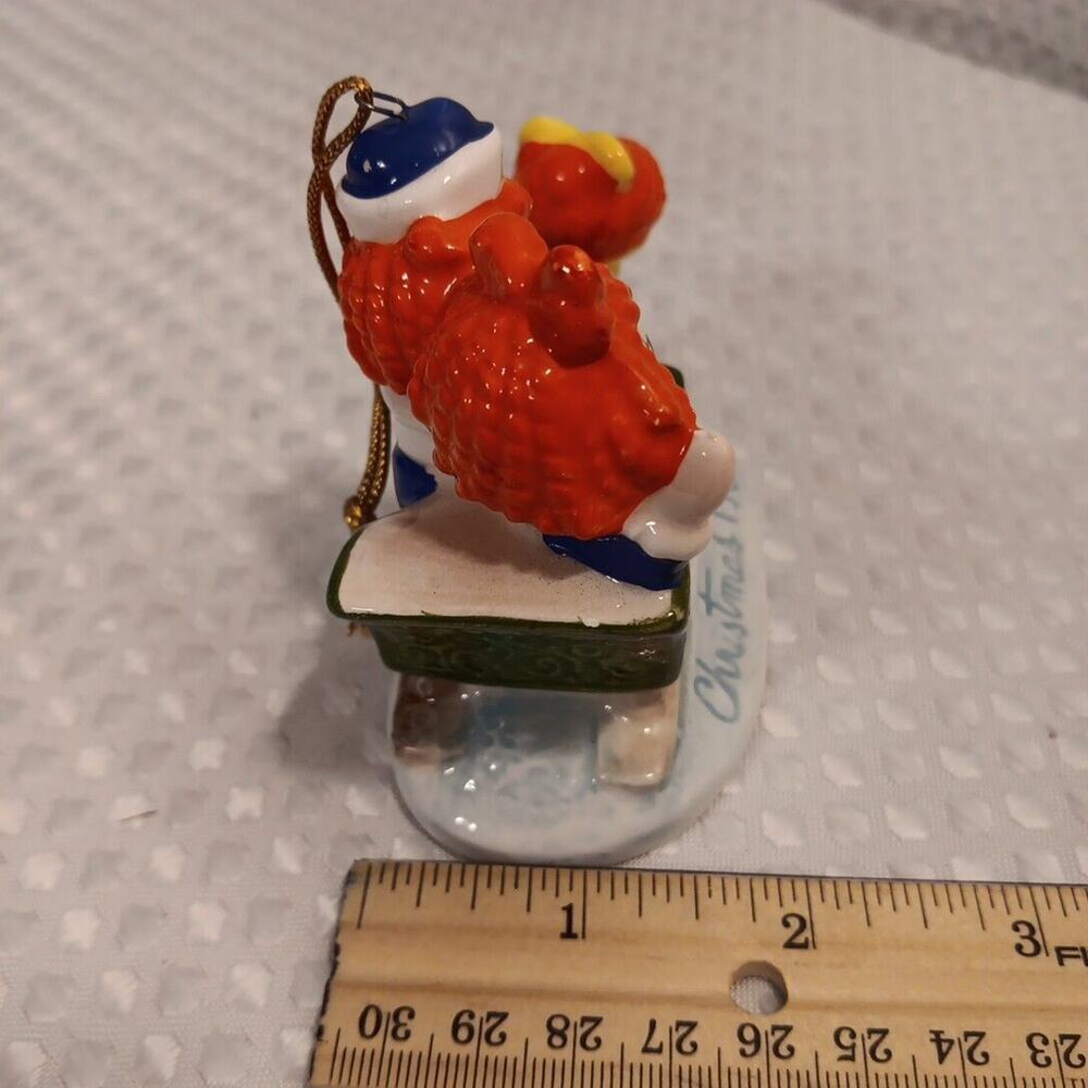 Schmid Raggedy Ann Andy Snowtime Frolic 1980 Vintage Christmas Tree Ornament - Picture 11 of 11